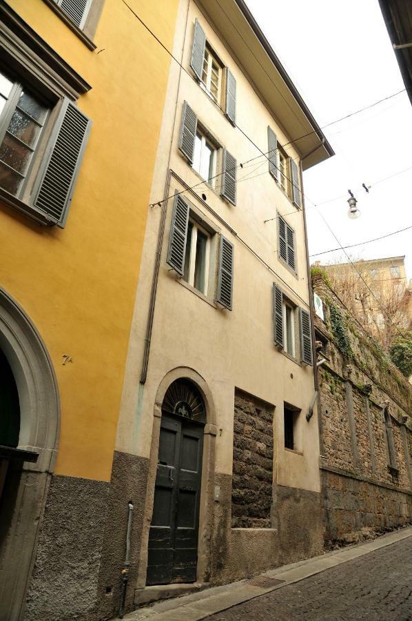 Feel - Arco Antico Appartement Bergamo Buitenkant foto