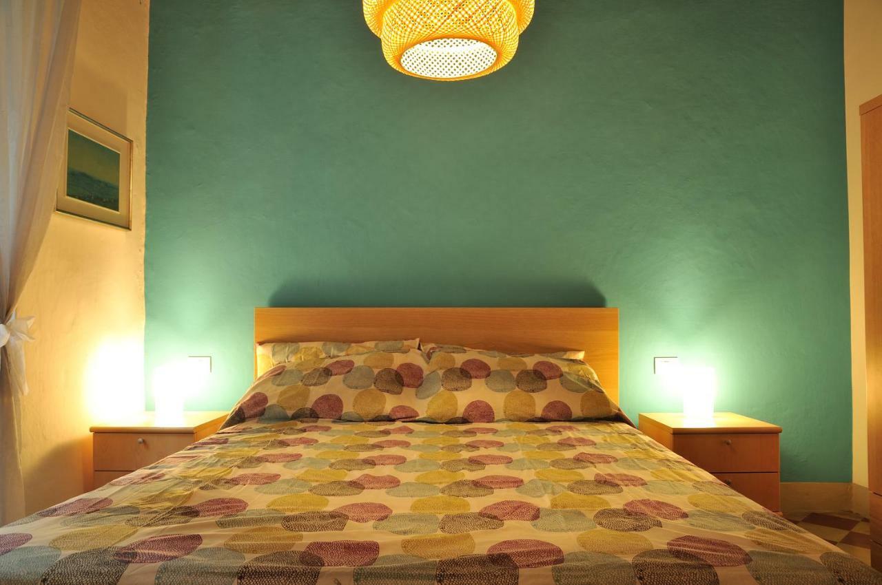 Feel - Arco Antico Appartement Bergamo Buitenkant foto